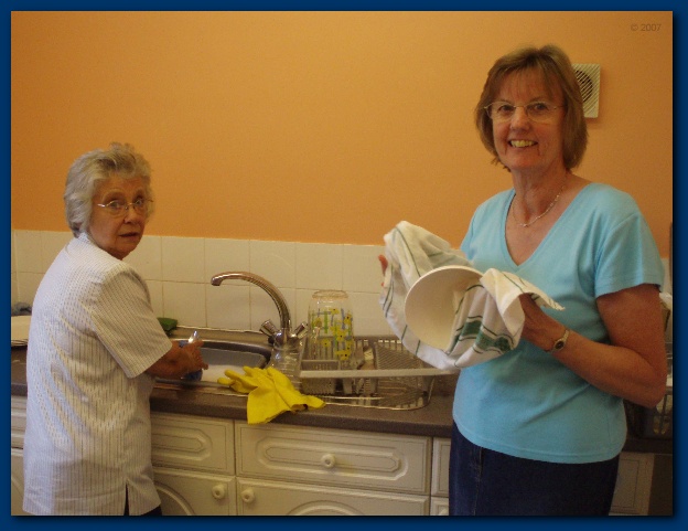 600x456 pixels (97K)